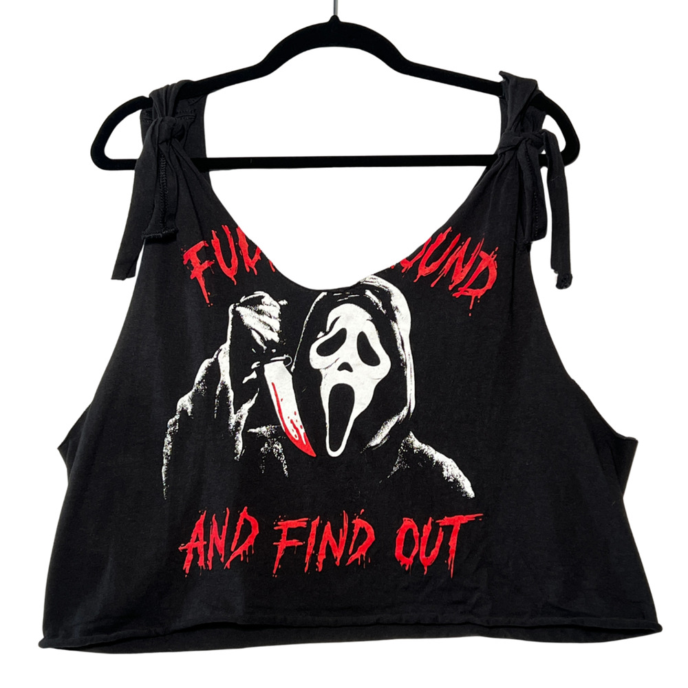 Black GhostFace Scream Graphic Tank Top Size M Crop top Distressed Punk
